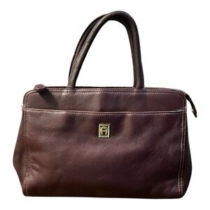 Etienne Aigner Elegant Burgundy Leather Handbag